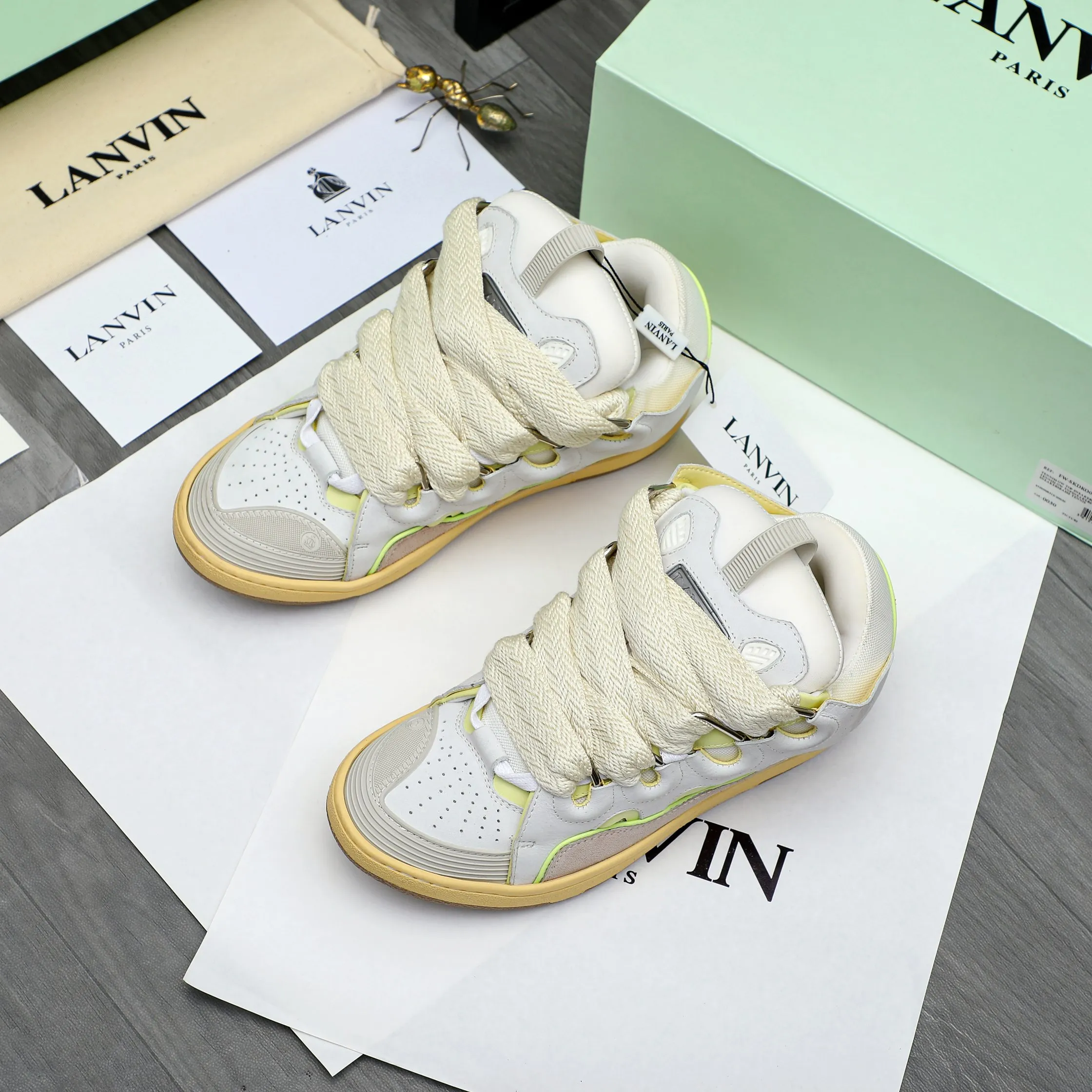 Men's shoes 💰740 [Lanvin] Lanvin high-end quality original couple's casual shoes - Upper: imported pebbled cowhide stitched with breathable mesh - Lining: Lycra elastic lining - Outsole: original rubber outsole - Super high quality control·Fine workmanship: highlighted (high-end·luxury·grade) -Size: 36-45 (45 can be customized)